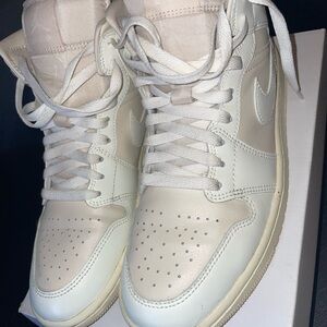 Jordan Women's Athletic Shoes in Cream and White